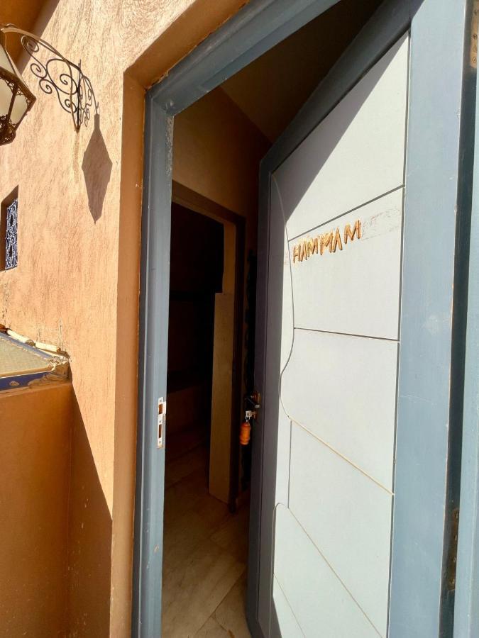 Hotel Apartments Lexpert " Riad The Family" Merzouga Bagian luar foto